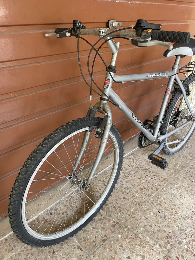Bicicleta Comdur Deluxe MTB