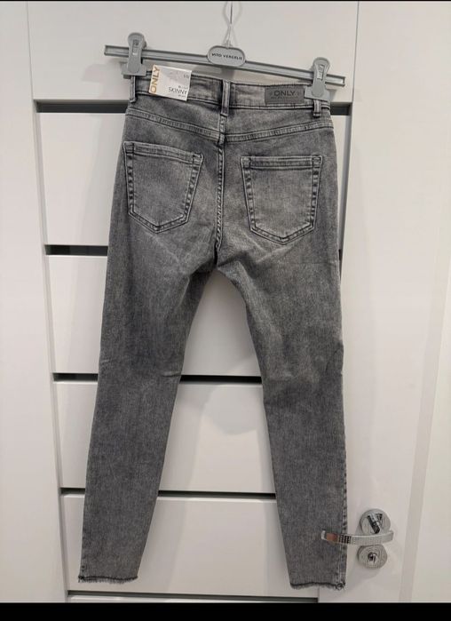 Jeansy ONLY Bush Skinny 32