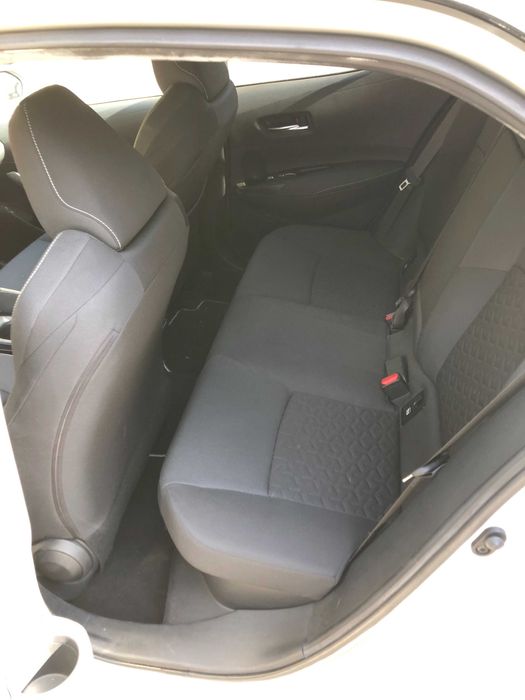 Corolla 1.8 Hybrid Confort + P.Sport