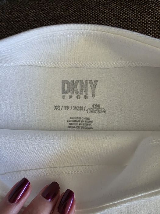 кофта від Dkny нова