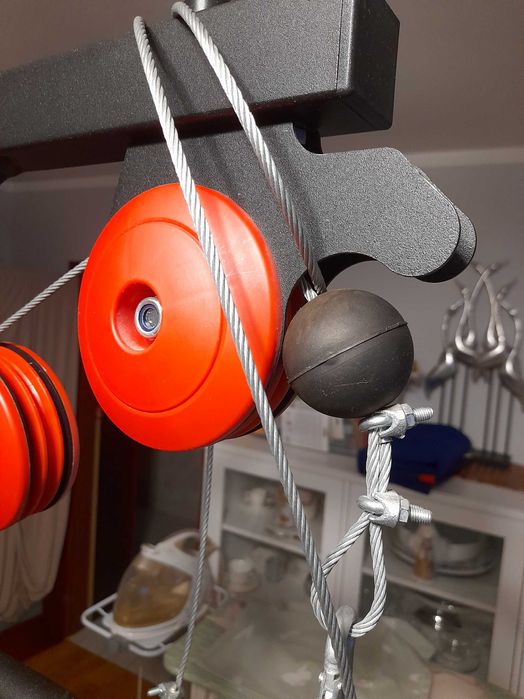 Sprzęt do siłowni Marbo Sport. W bardzo dobrym stanie. Mało używane!