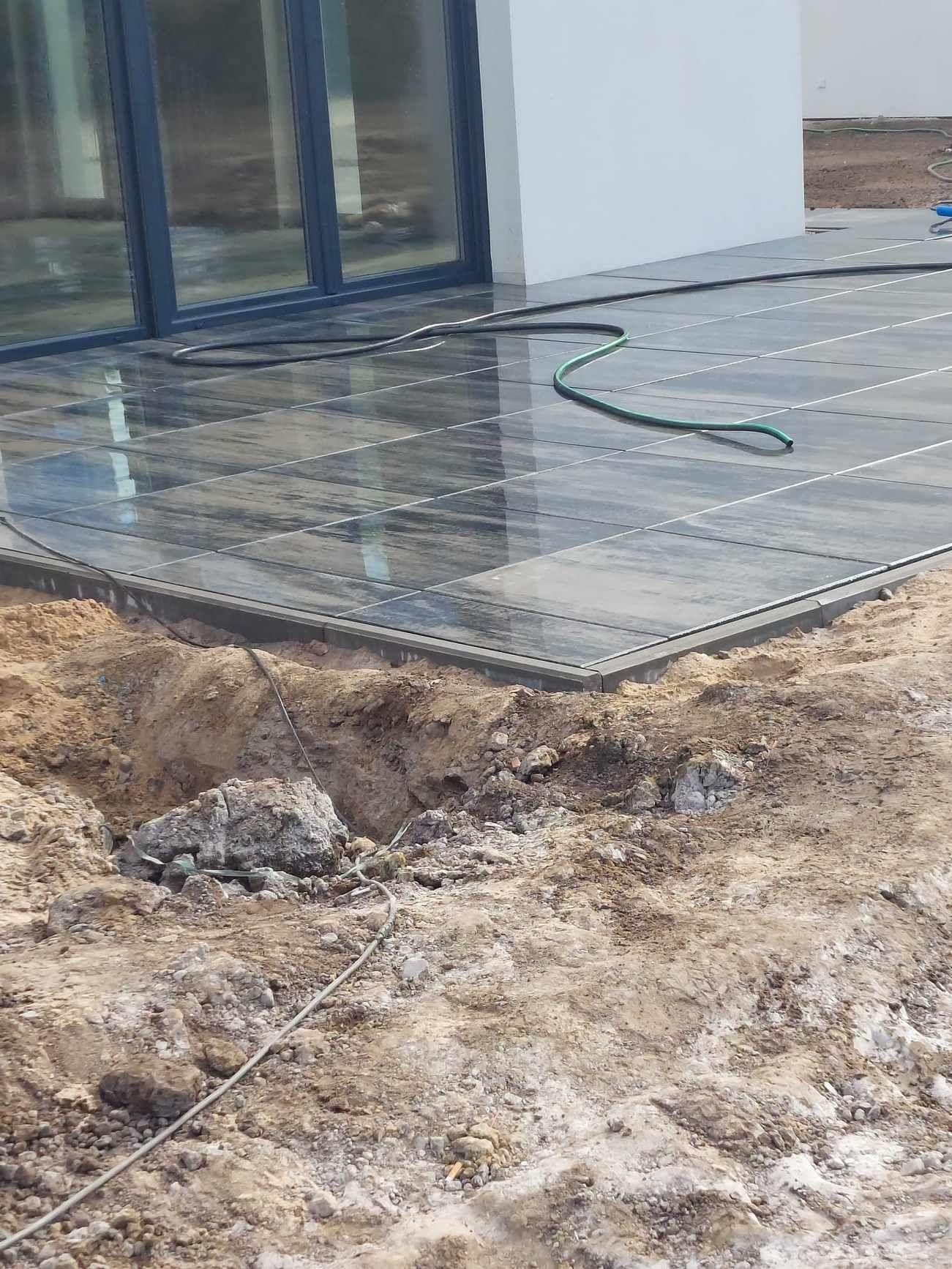 Uslugi brukarskie izolacje budynków fundamentów Wycinka drzew