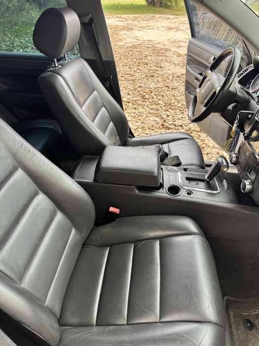 Volkswagen Touareg 2007 (один власник)