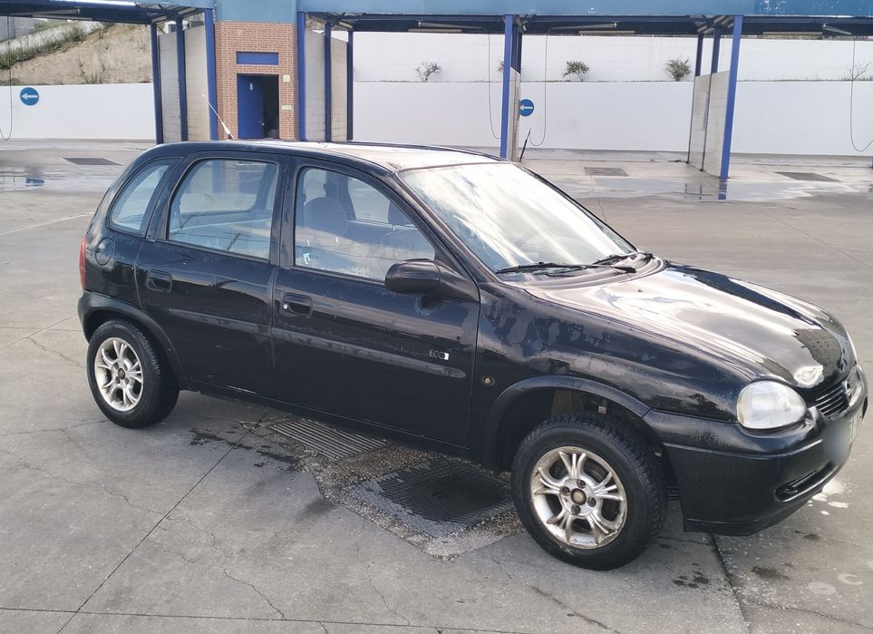 Opel Corsa B 1.0 Gasolina