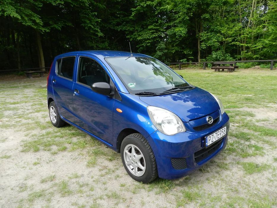 Daihatsu Cuore śliczny mały AUTOMACIK
