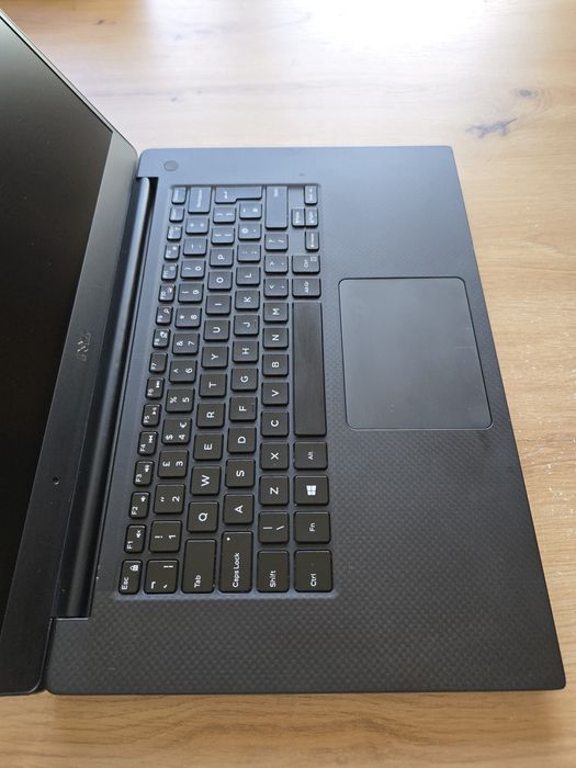 Laptop Dell Precision 5520 i7/16/512