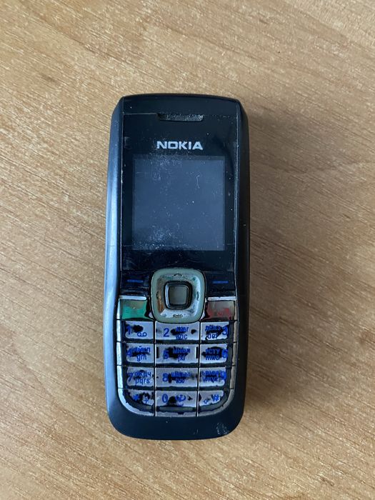 Мобильный телефон Nokia 2610