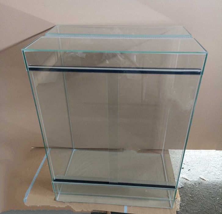 terrarium szklane 60x40x60 gekon orzęsiony felsuma Cubepoint