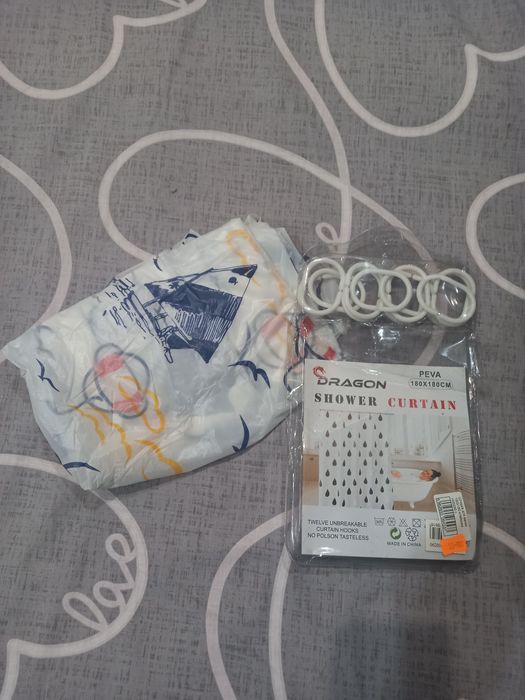 Штора для ванної кімнати