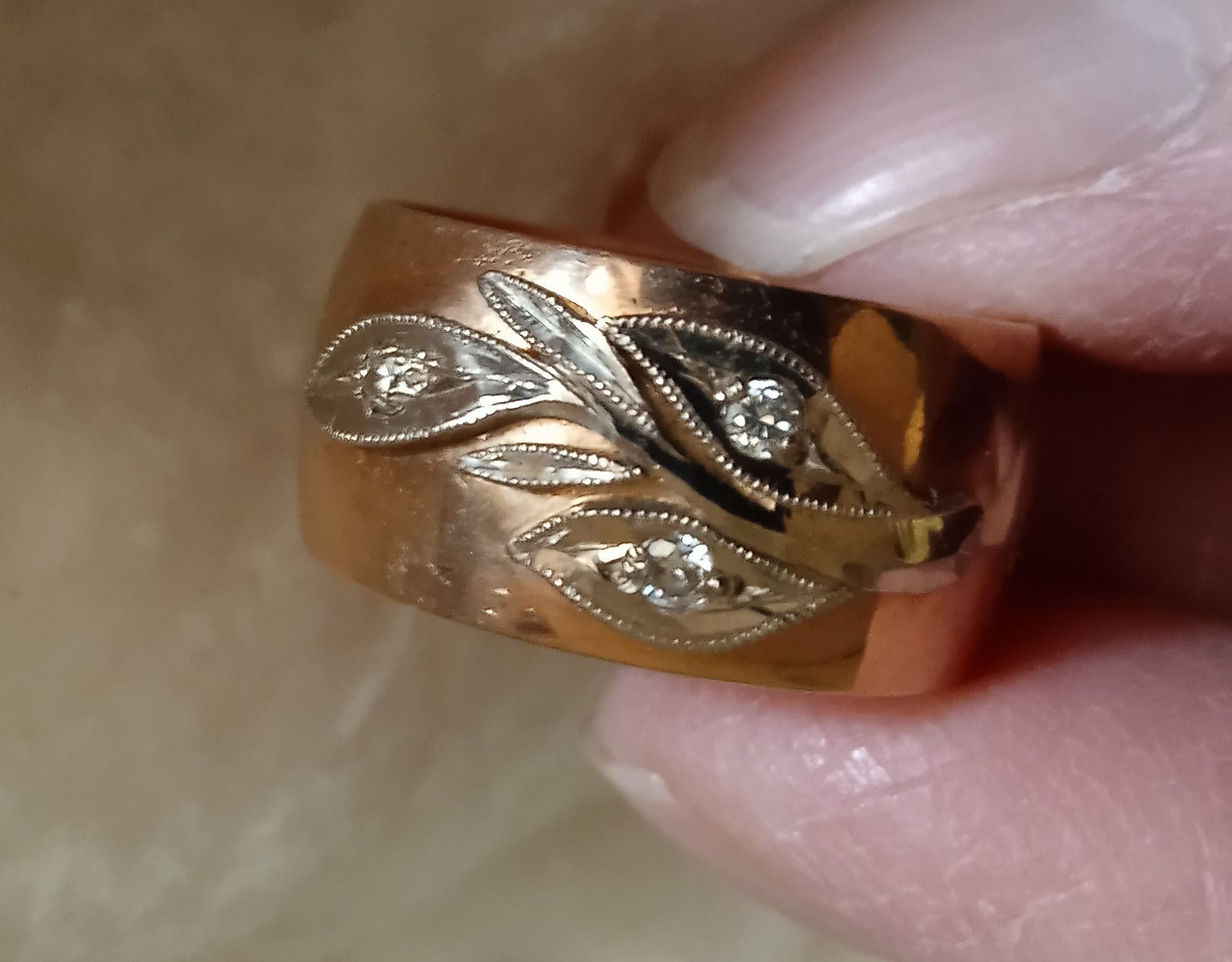 Золотое кольцо чалма с бриллиантами 583 проба СССР