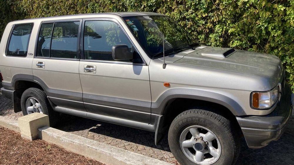 jipe 4x4 monterey 3.1 motor izuzu 7 lugares