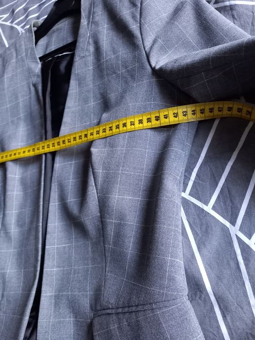 Żakiet i spodnie - komplet - kolor szary