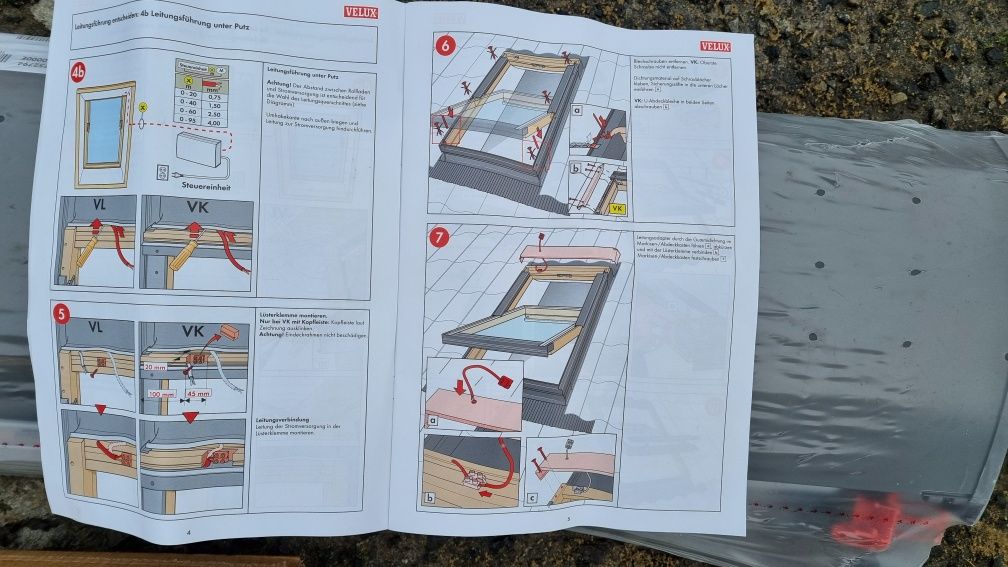 NOWA elektryczna roleta VELUX SML zewnętrzna do okien dachowych okno