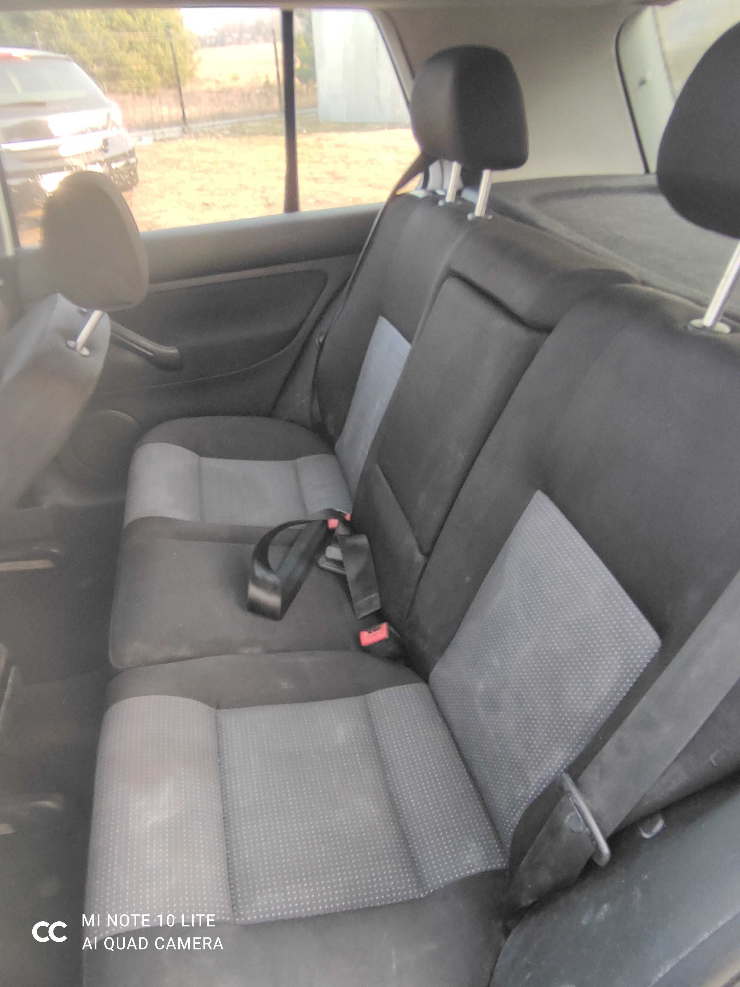 VW golf 4 1.4 75 km 2002