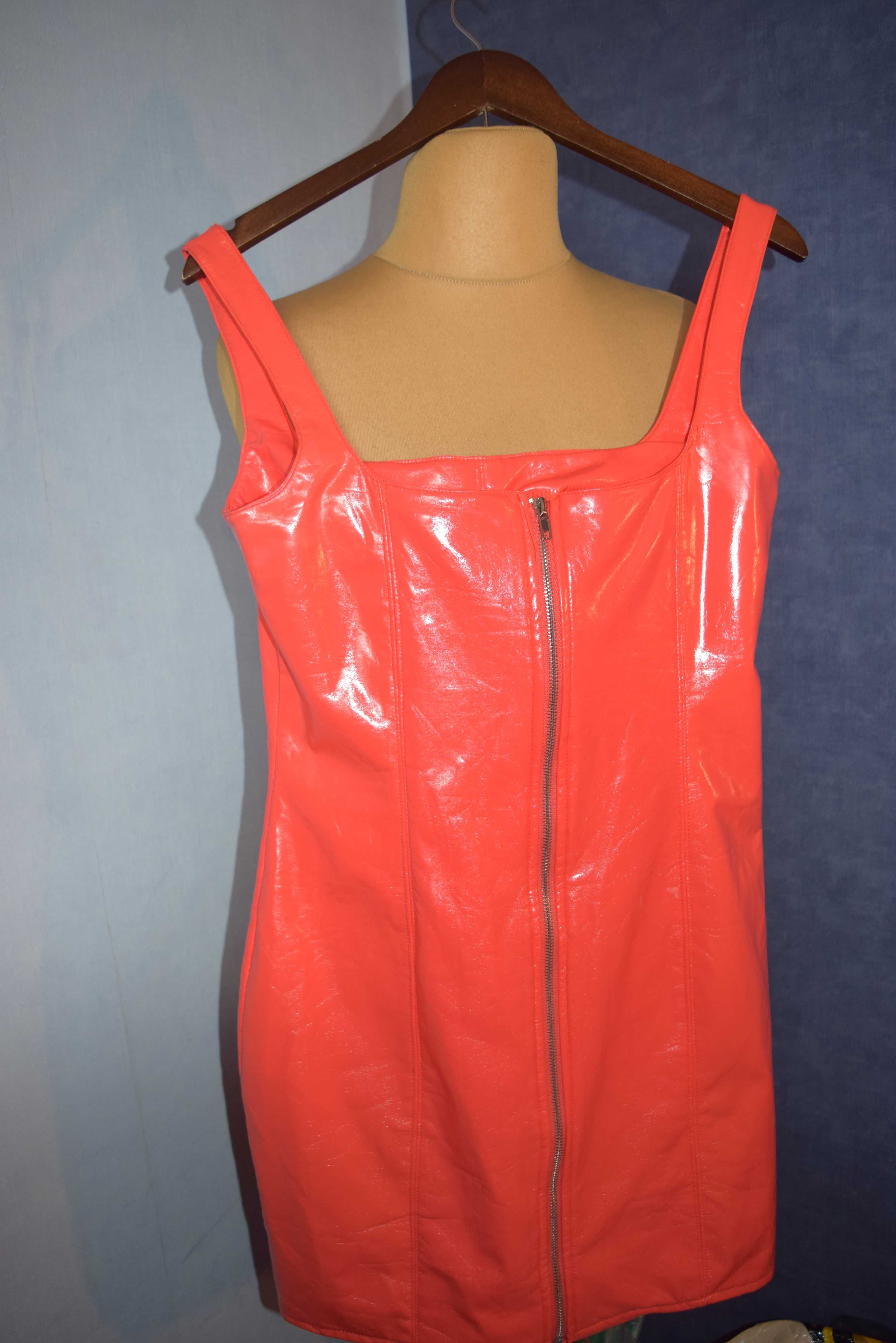 Missguided Piękna sukienka lateksowa nowa_40