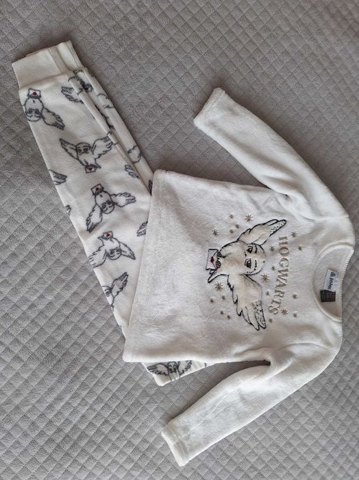 Ciepły komplet dla dziewczynki r. 104