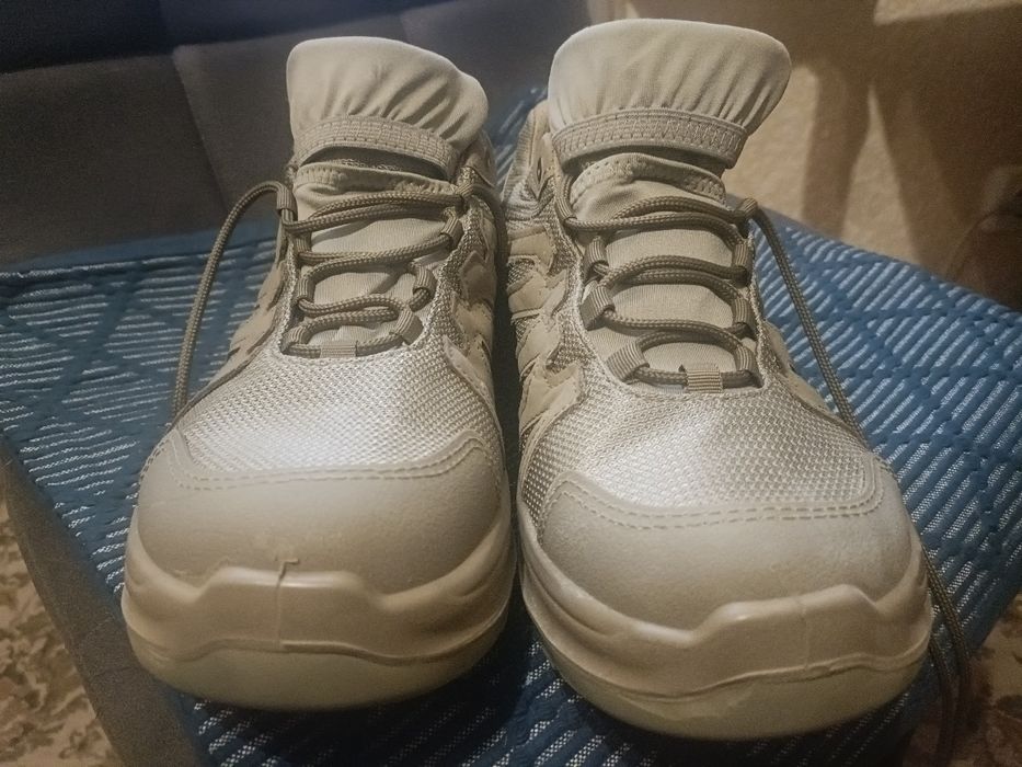 Кросівки Талани нового зразку