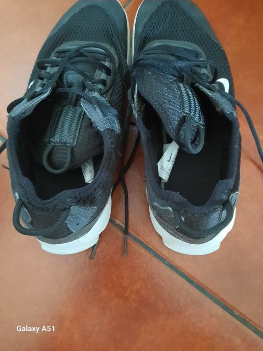 Sapatilhas pretas nike