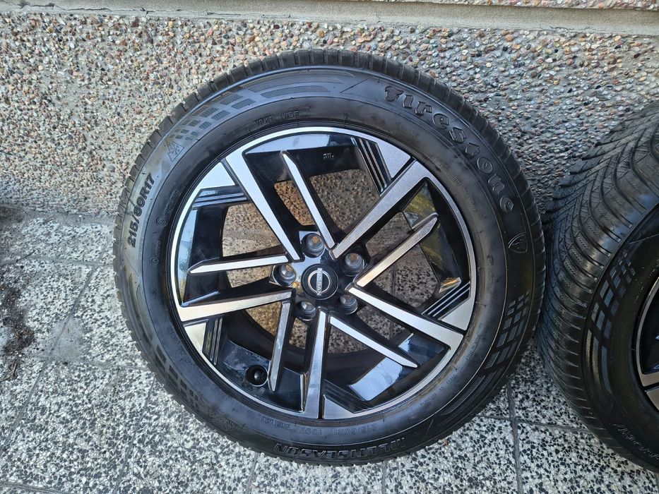 Sprzedam komplet kół Nissan r17 5x114,3
