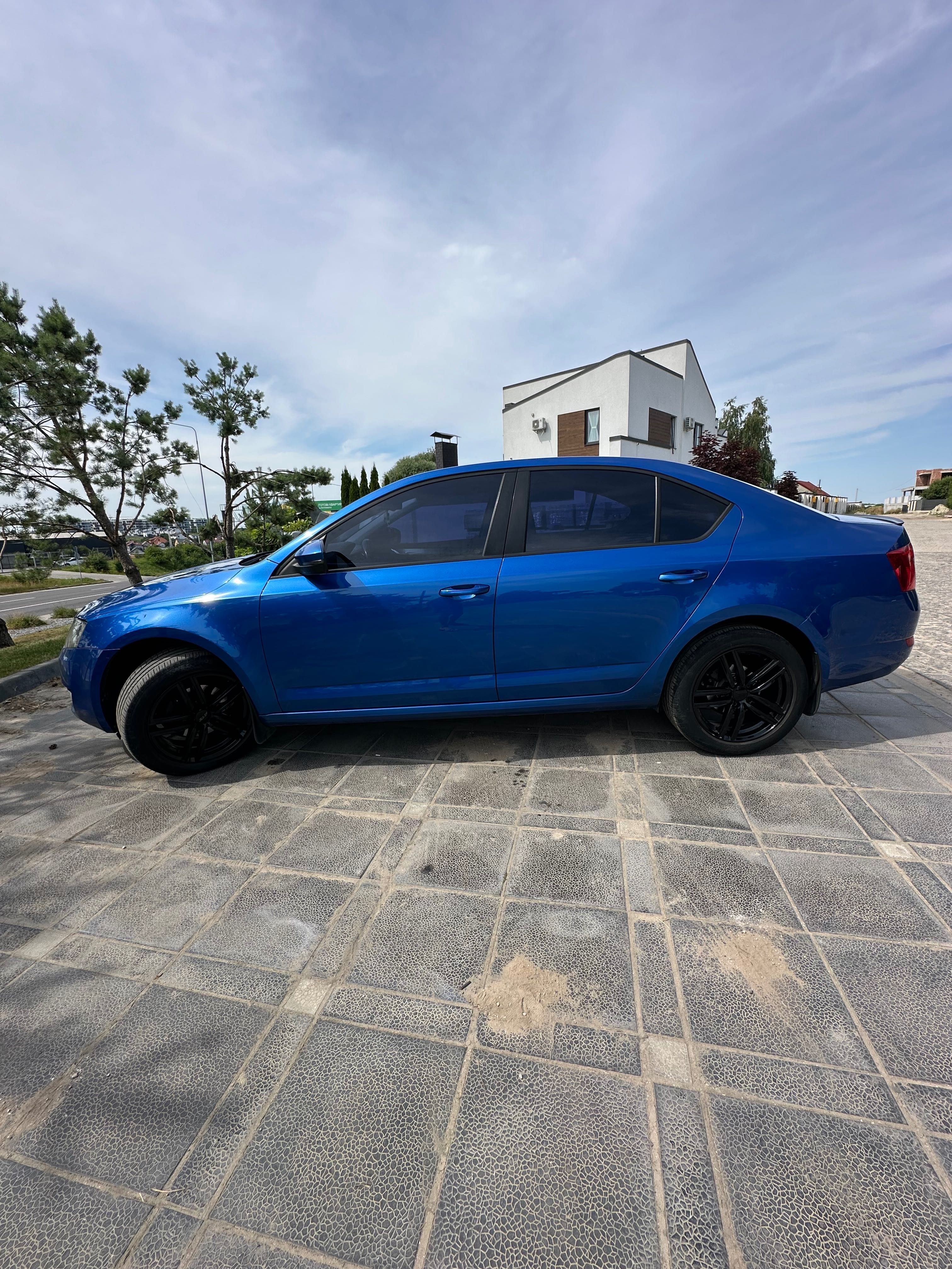 Продаж авто Skoda Octavia A7 2.0 дизель