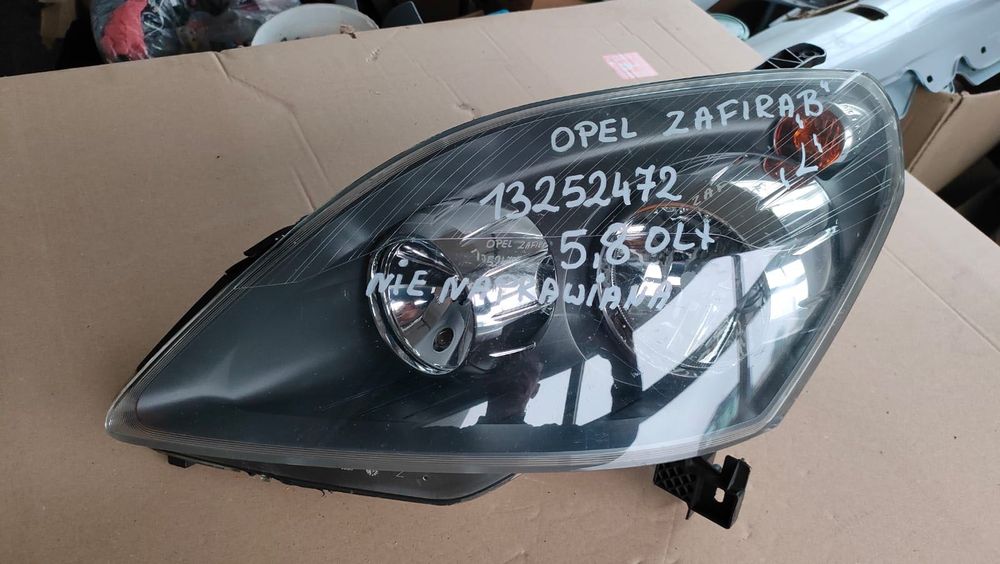 Lampa Opel Zafira,,B”  ,,L”