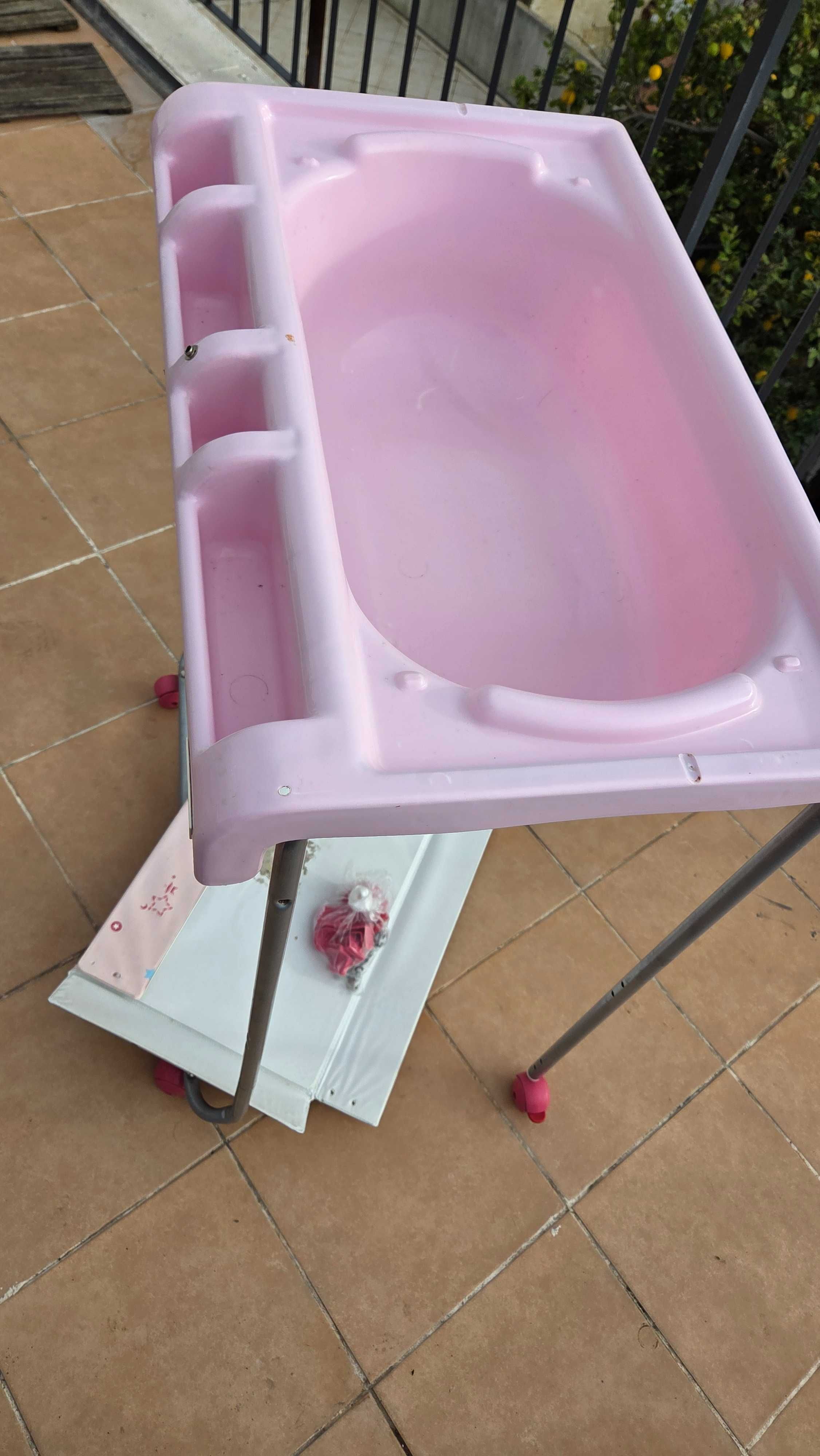 Fraldário bebé rosa