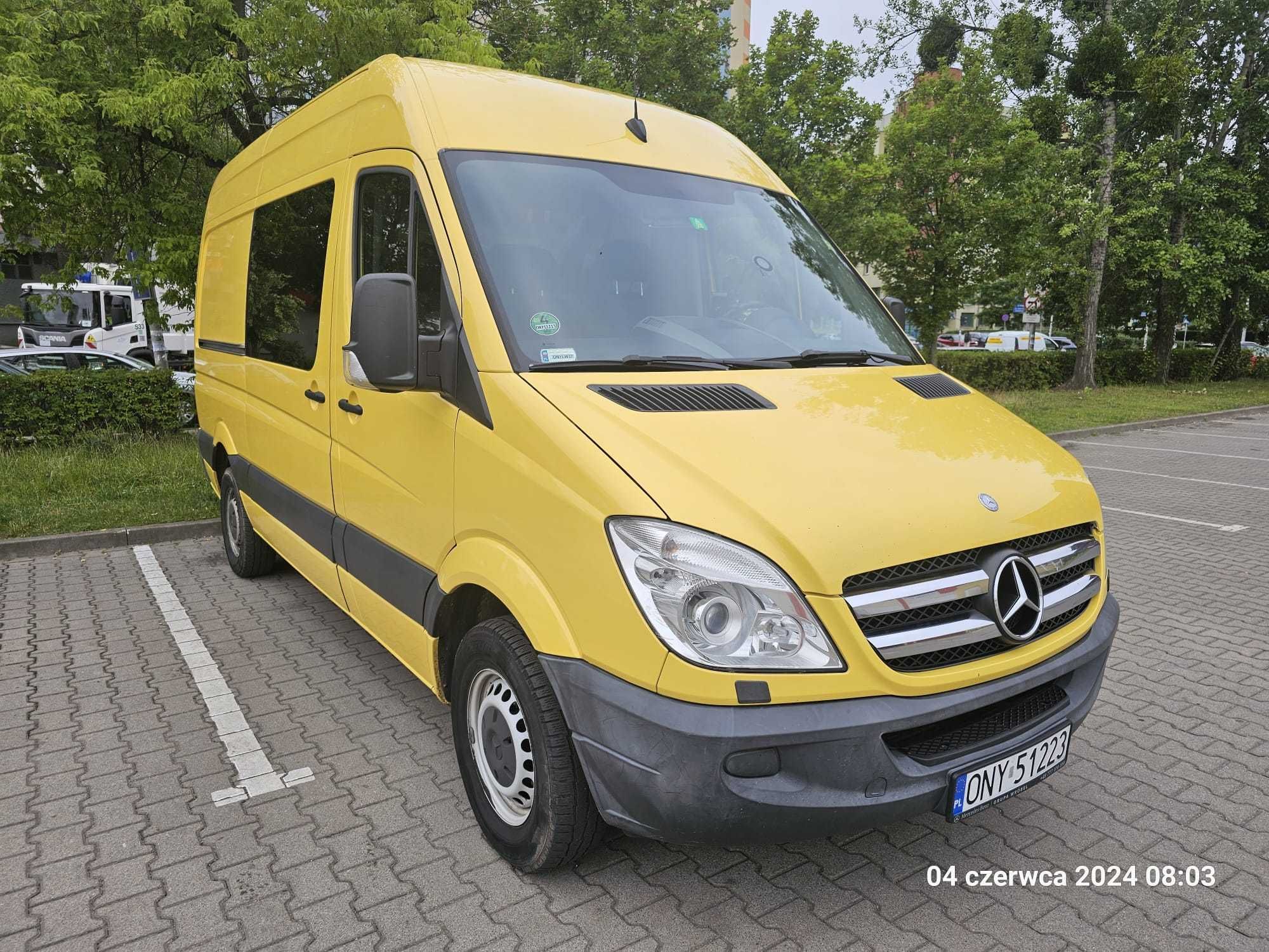 Wynajem Długoterminowy busa Mercedes Sprinter - TANIE BUSY NA KURIERKĘ