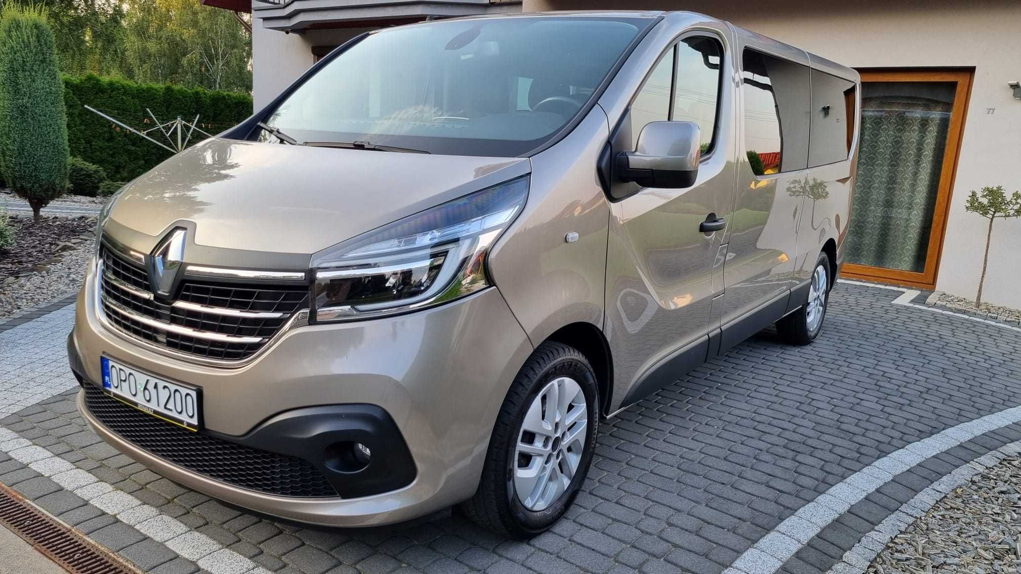 Renault Trafic 2.0 dCi Long