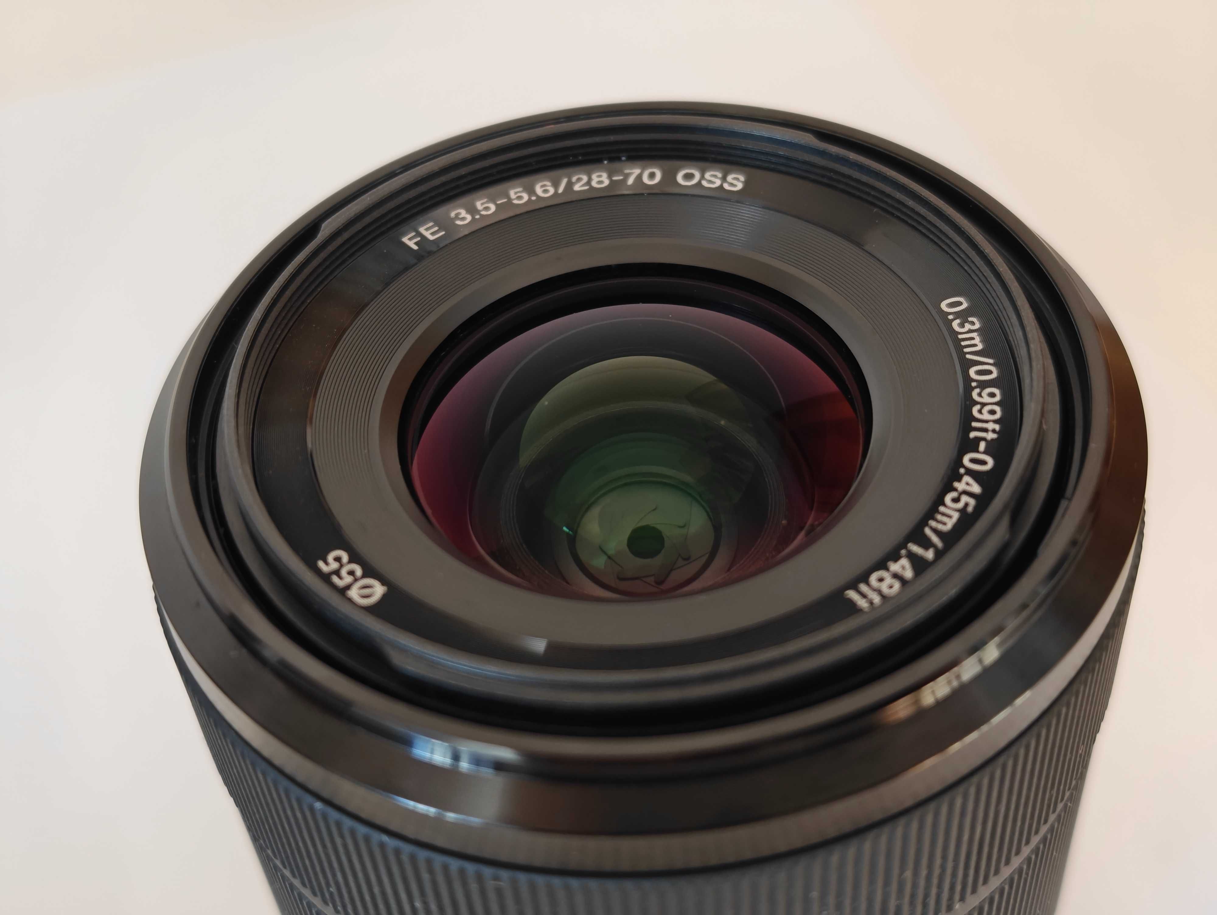 Sony FE 3.5-5.6 28–70mm OSS Lens