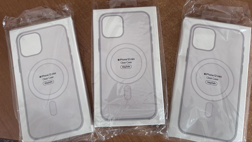 Чохли 12 mini з magsafe круті