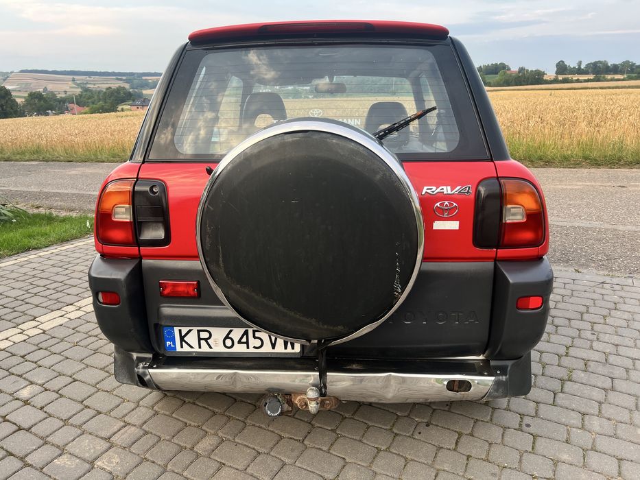 Toyota RAV-4 2,0 beznyna