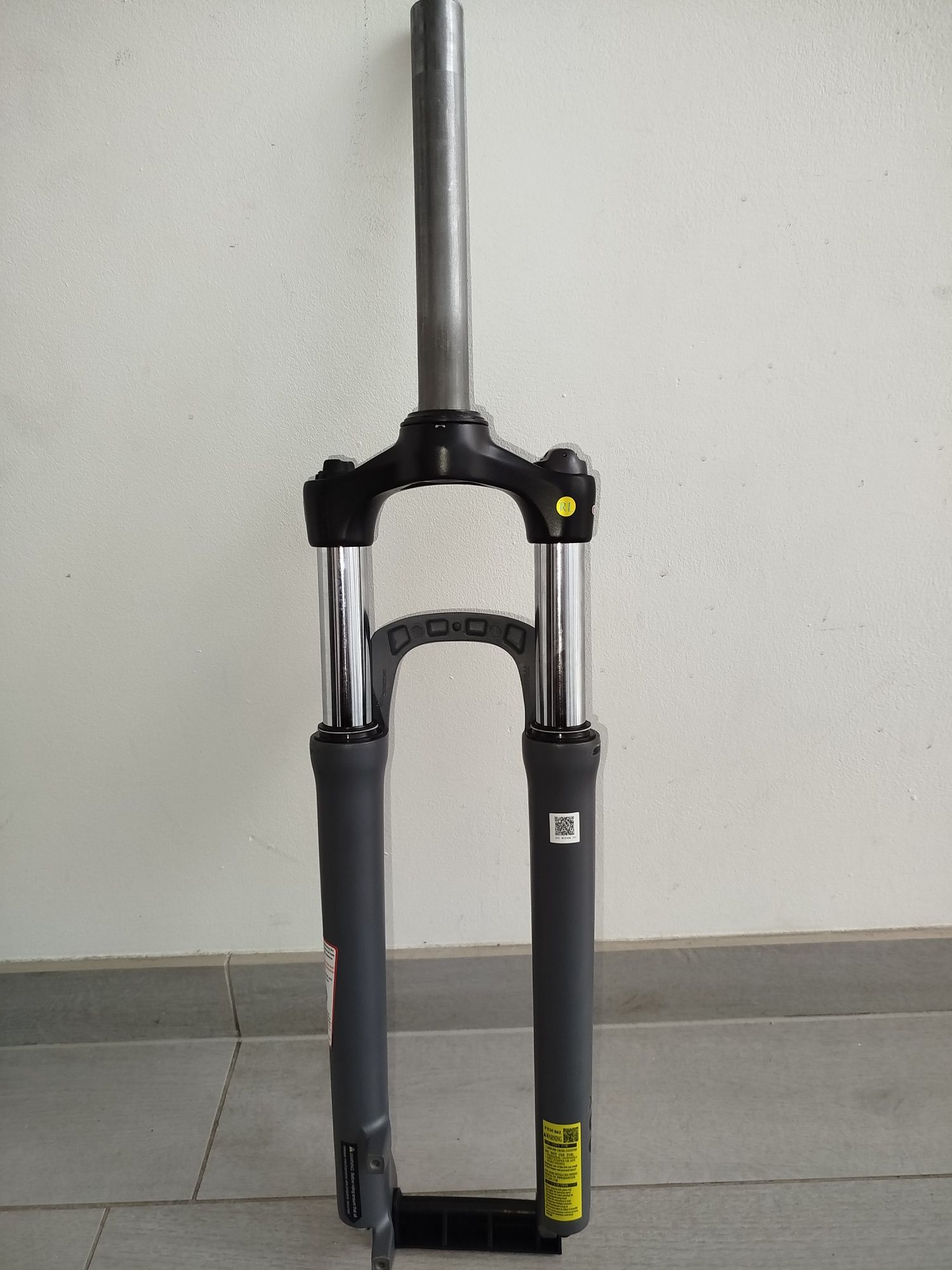 Amortyzator SR Suntour XCM30 29" 100mm 1 1/8" szary