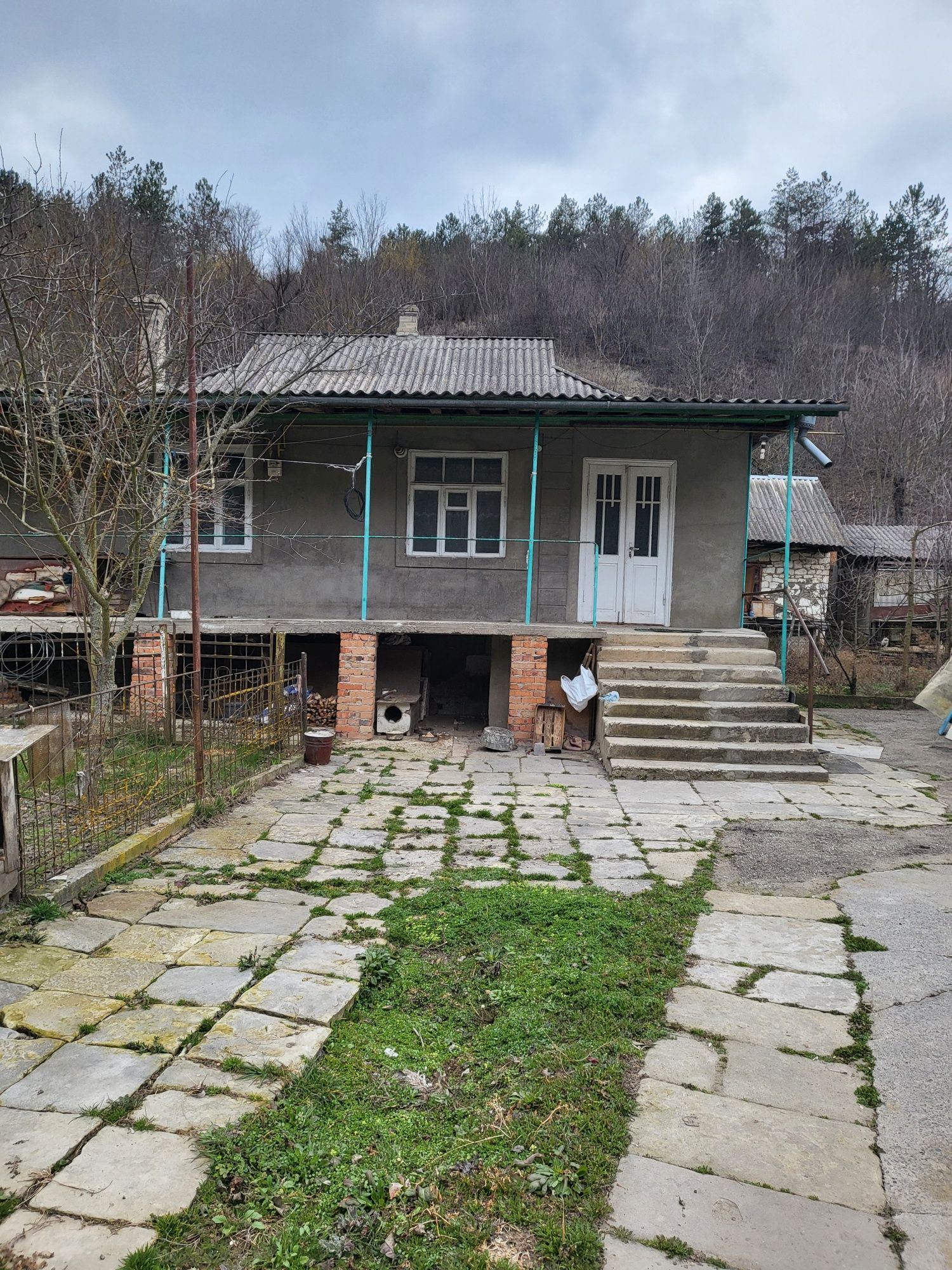 Продам будинок по вулиці Карпівській