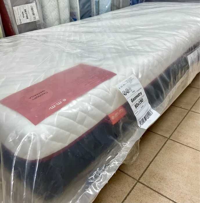 Матрас Geometry безпружиний з піною Меморі. Акція-30%