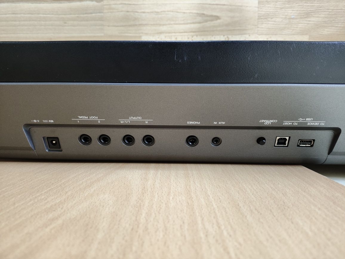 Keyboard Yamaha PSR-s670