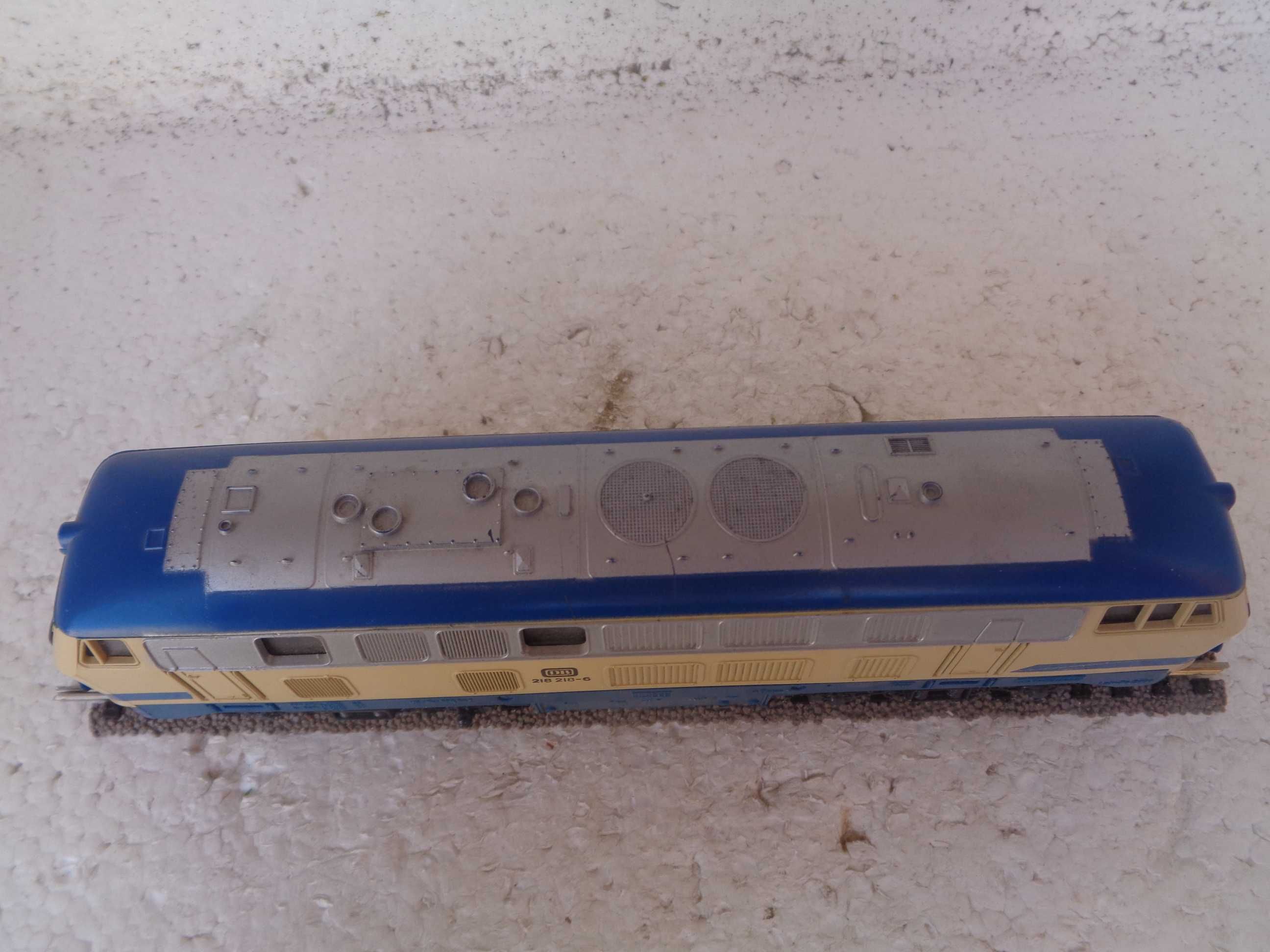 1:87 LIMA Locomotiva da DB V218 comboio