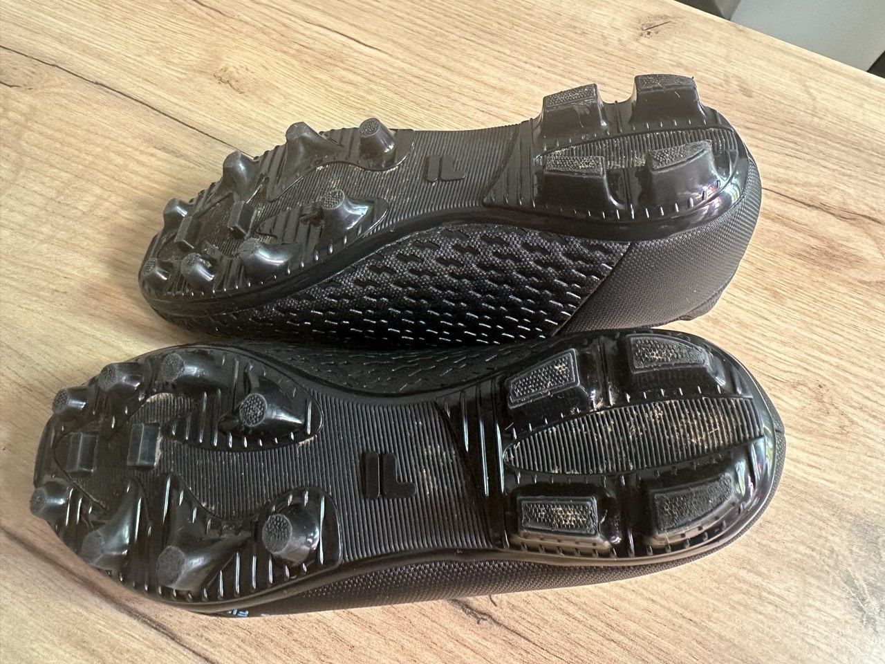 Буцы продам футбольные