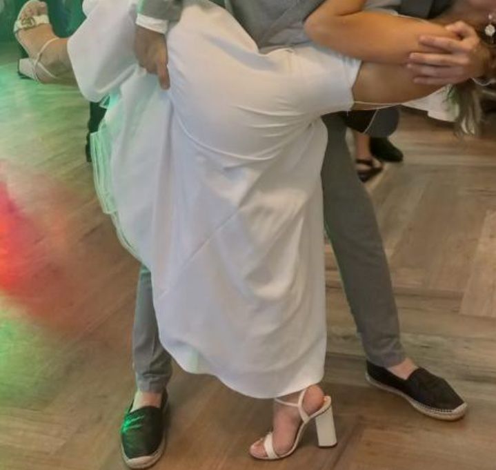 Biala sukienka weselna wesele rozkloszowana s Loola Lou