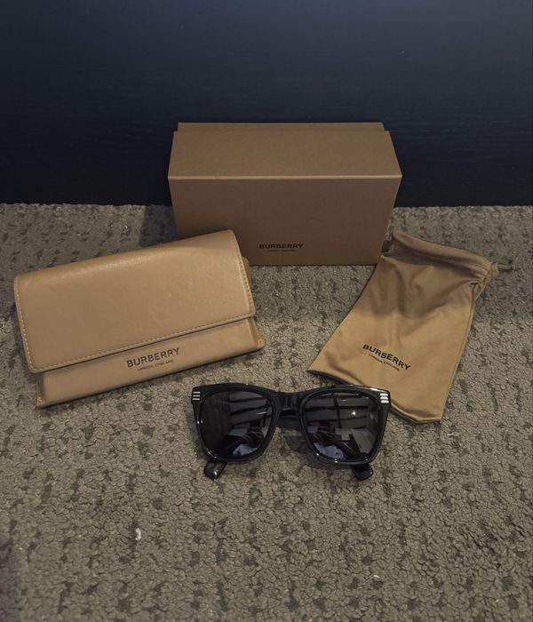 Oculos de sol burbery