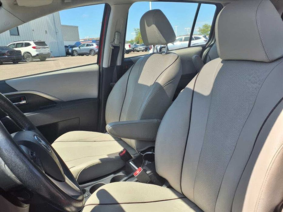 Mazda 5 Grand Touring      2015