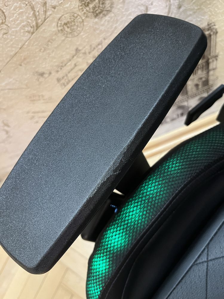 Геймерское кресло RANUM LED / LEGEND с подсветкой