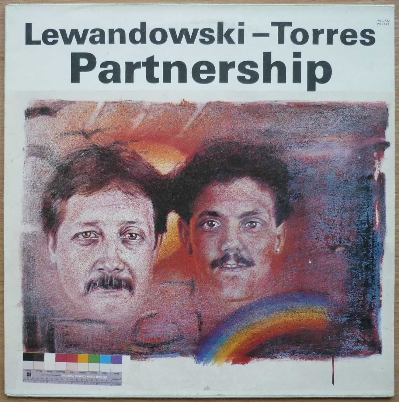 winyl Lewandowski, Torres - Partnership
