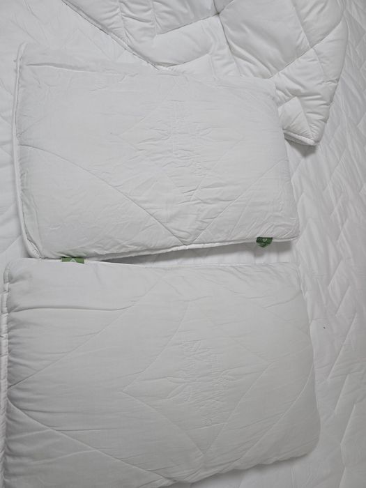 Подушки 50×70,  постіль