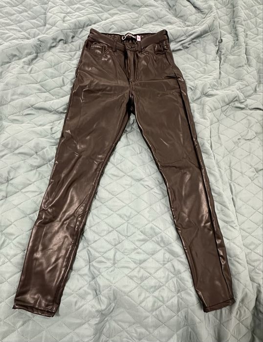 Штани чорні slim екошкіра