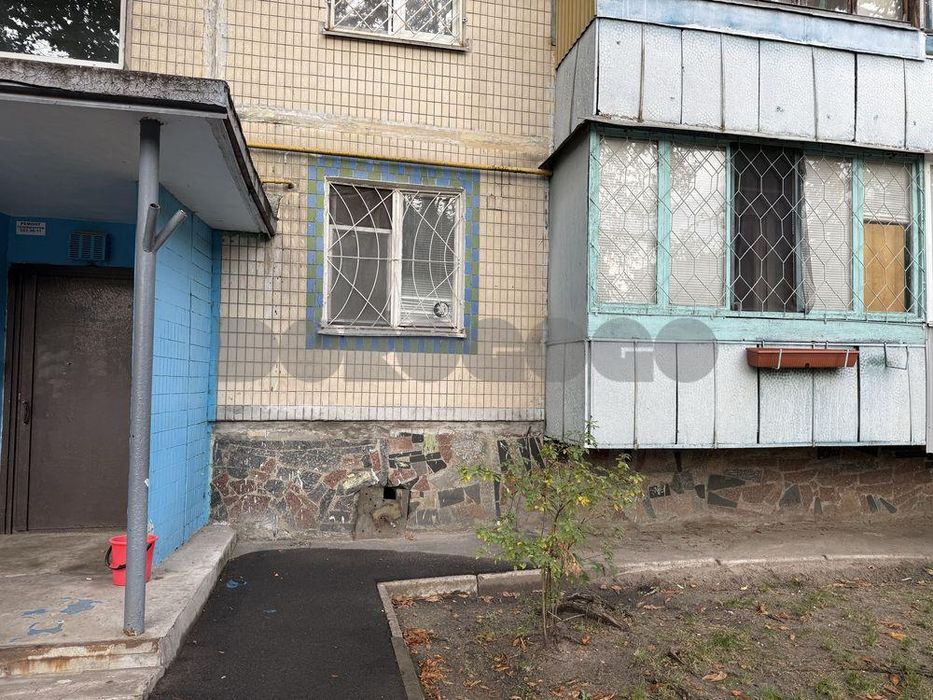 Продаж 1к квартири вул. Мілютенка