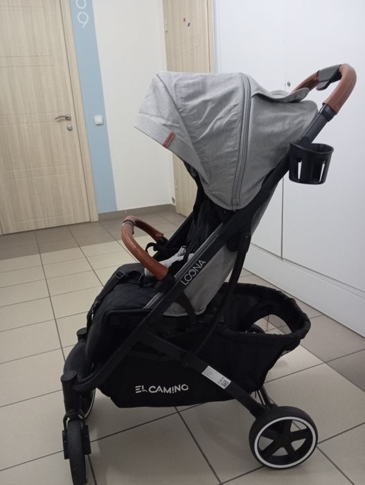 Прогулянкова коляска el camino loona майже нова