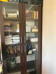 Biblioteczka regał na książki witryna