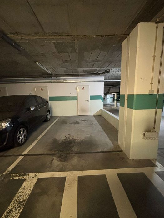 Lugar Garagem Porto