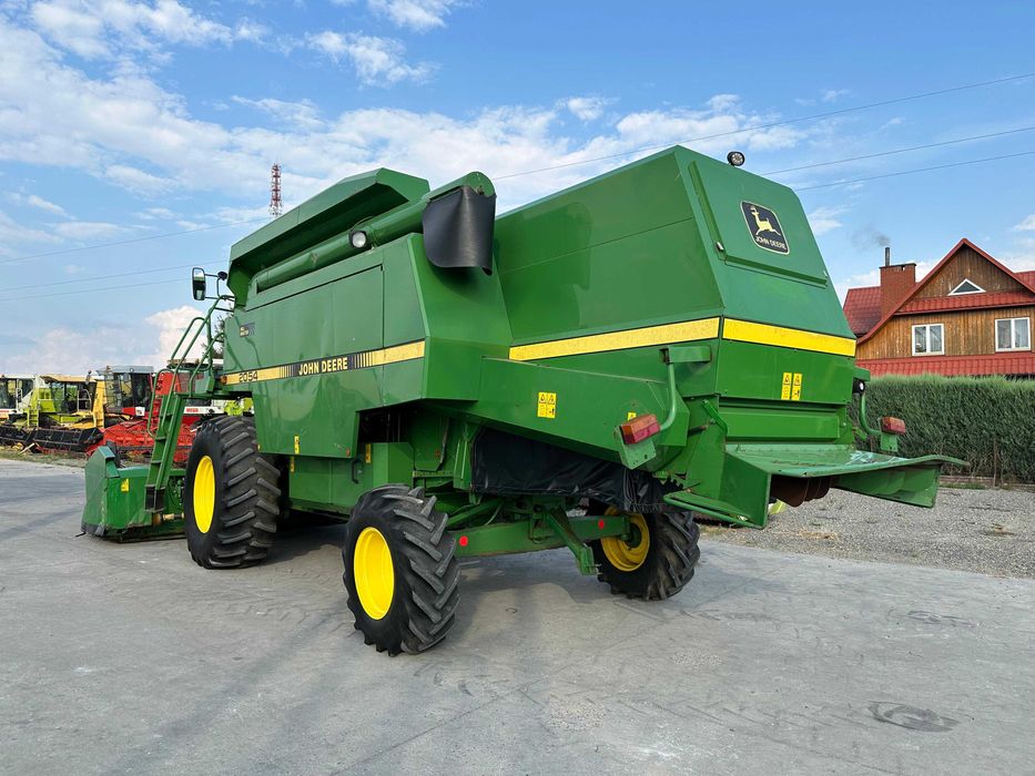 John Deere 2054 kombajn zbożowy heder 4.2 bardzo ładny,