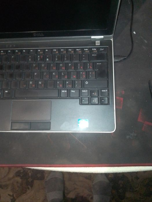 Нетбук Dell продам